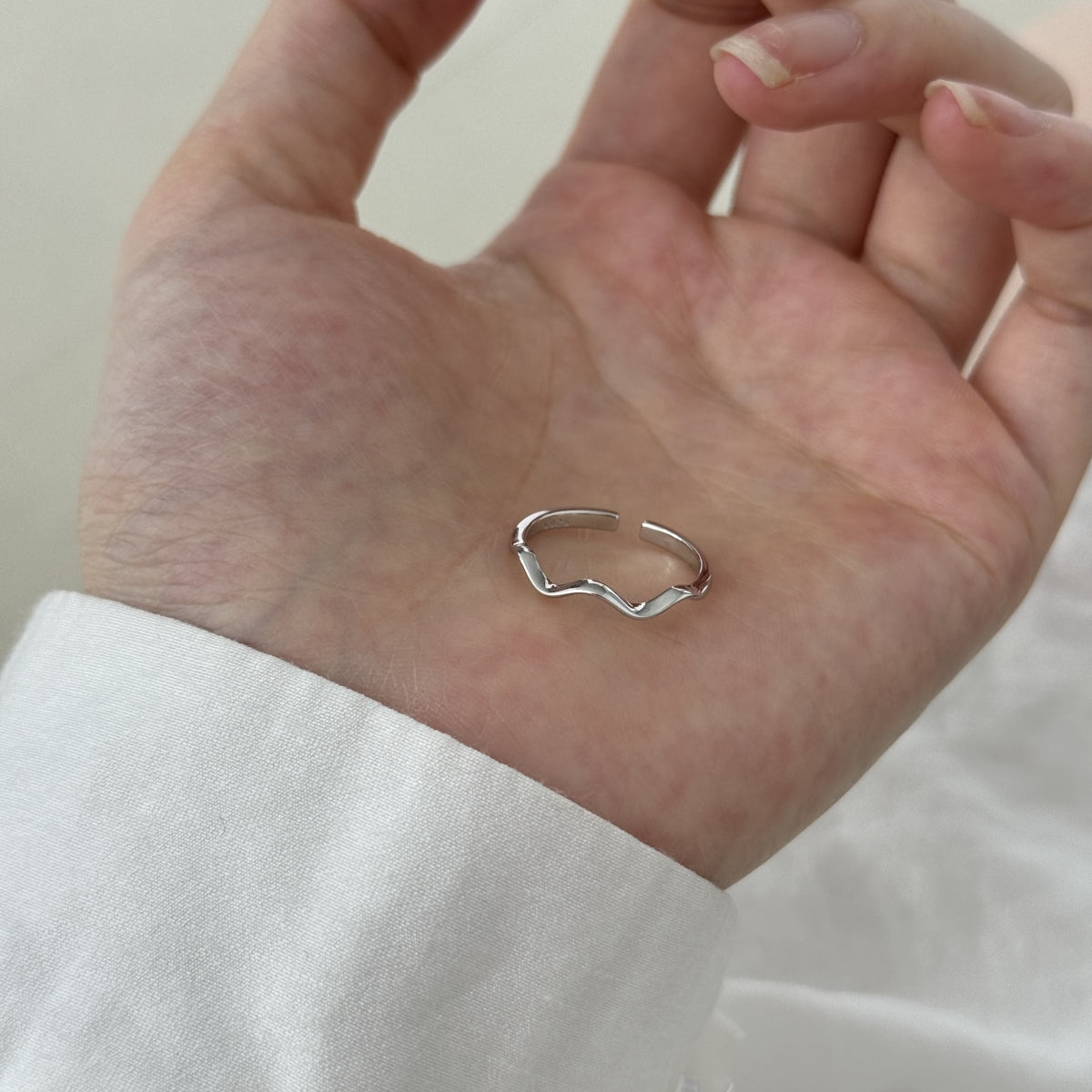 Silver Minimalist Ripple Ring