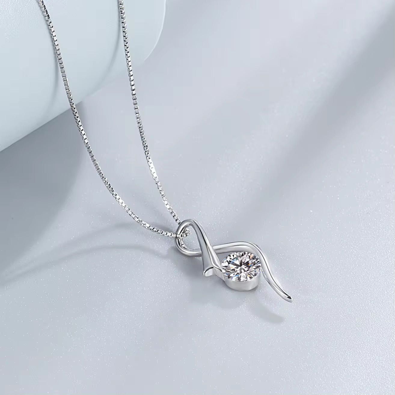 Silver Lumina Drop Pendant with Box Chain